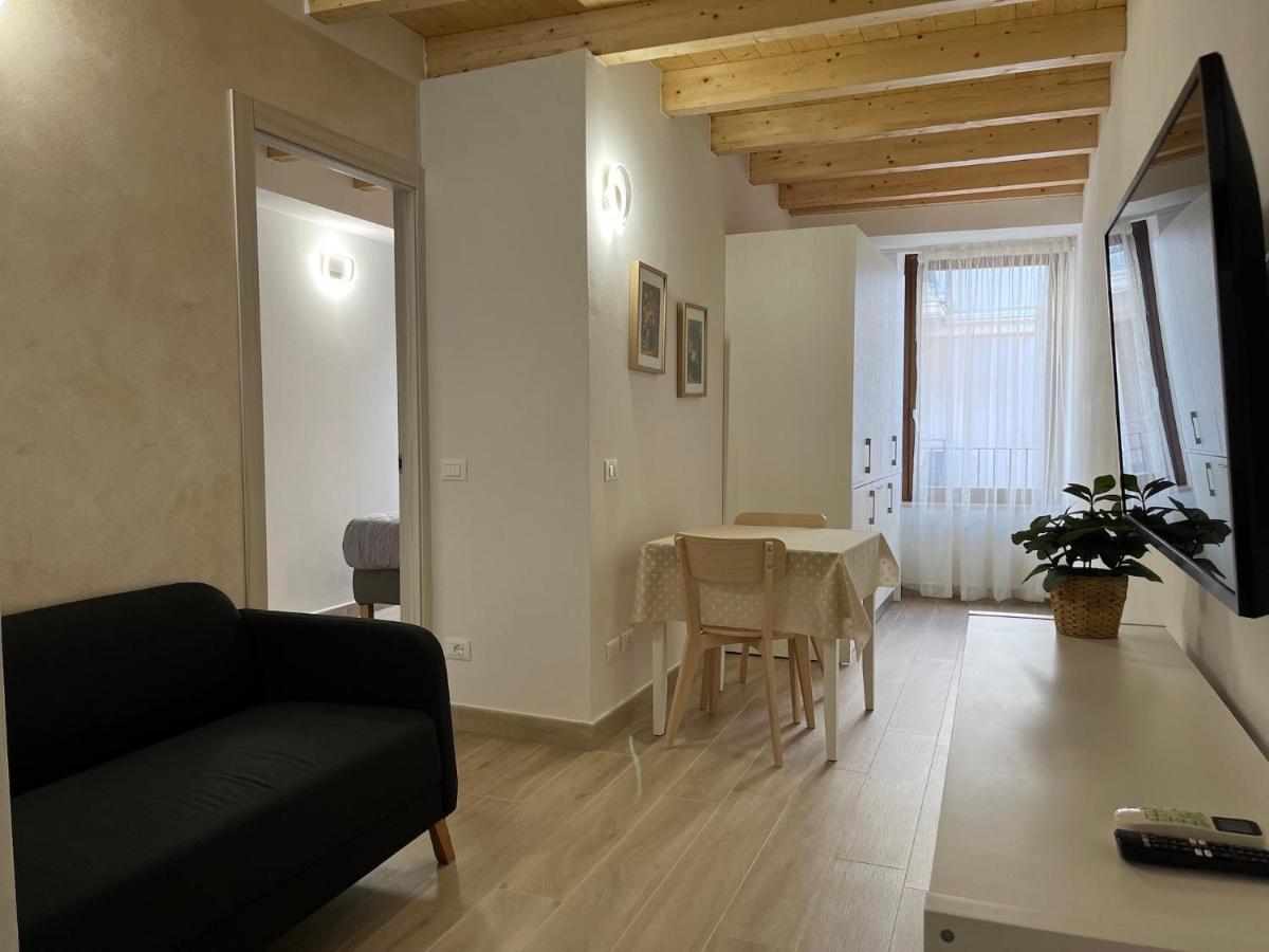 Anfite Apartments Santa Maria Дезенцано-дель-Гарда Экстерьер фото