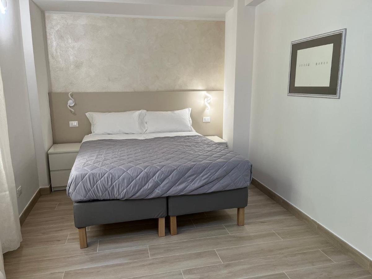 Anfite Apartments Santa Maria Дезенцано-дель-Гарда Экстерьер фото
